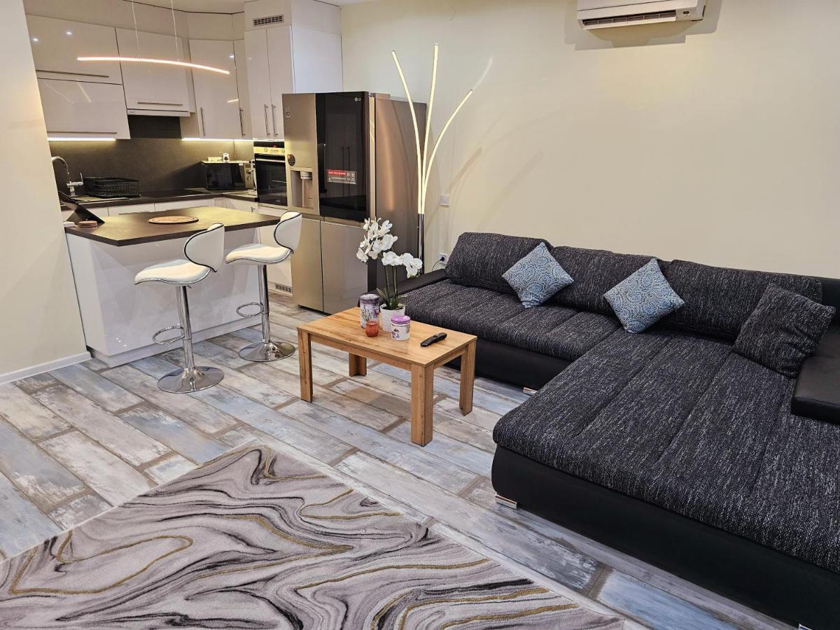 Apartmán Urban Loft Salgótarján Exteriér fotografie